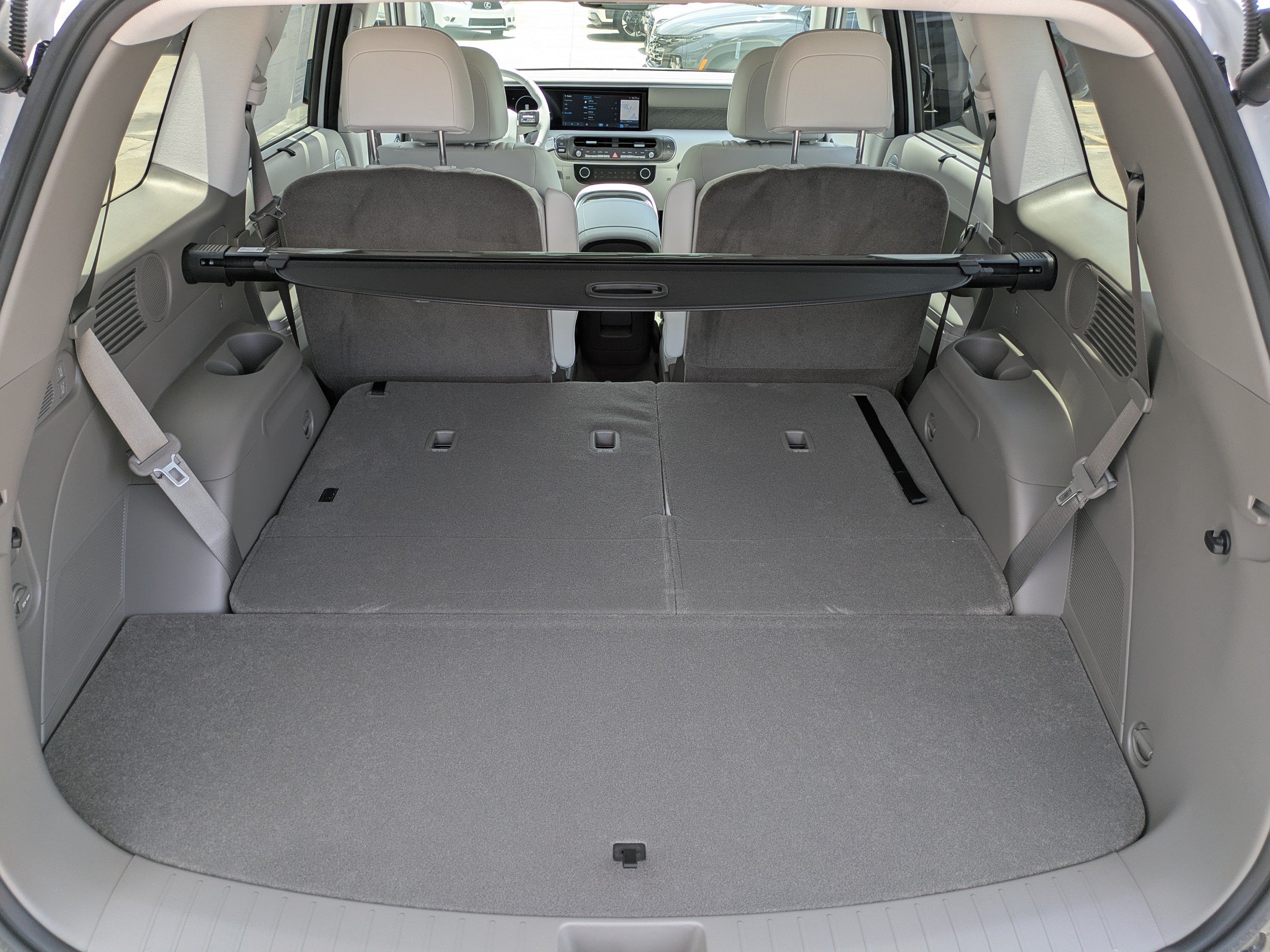 New 2026 Creamy White Pearl Hyundai SEL Premium FWD image 10