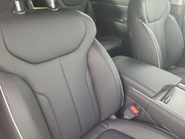 Certified Used 2025 Black Hyundai XRT image 25