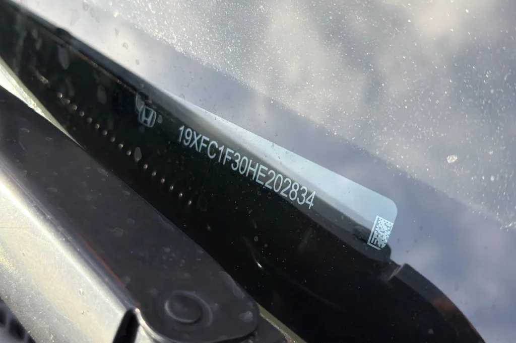 Used 2017 Crystal Black Pearl Honda EX-T image 8