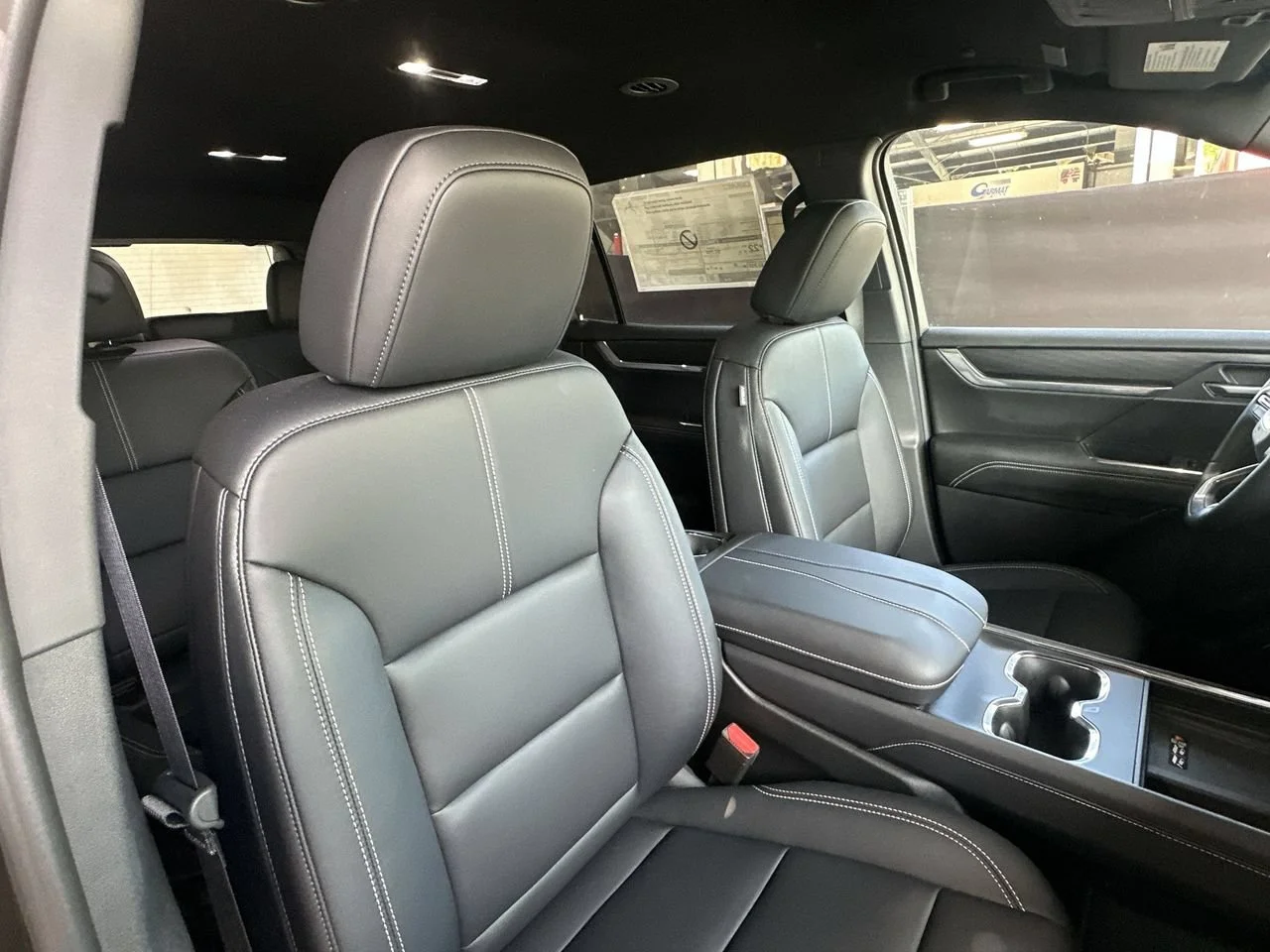 2026 GMC Acadia Elevation - Photo 27
