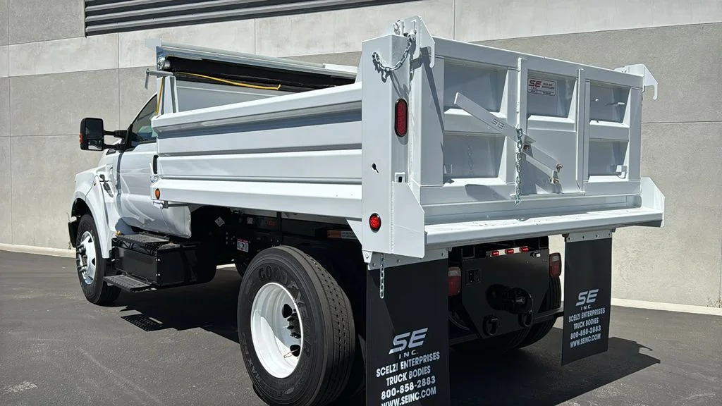 New 2027 Oxford White Ford F-650 SD Gas Straight Frame image 2