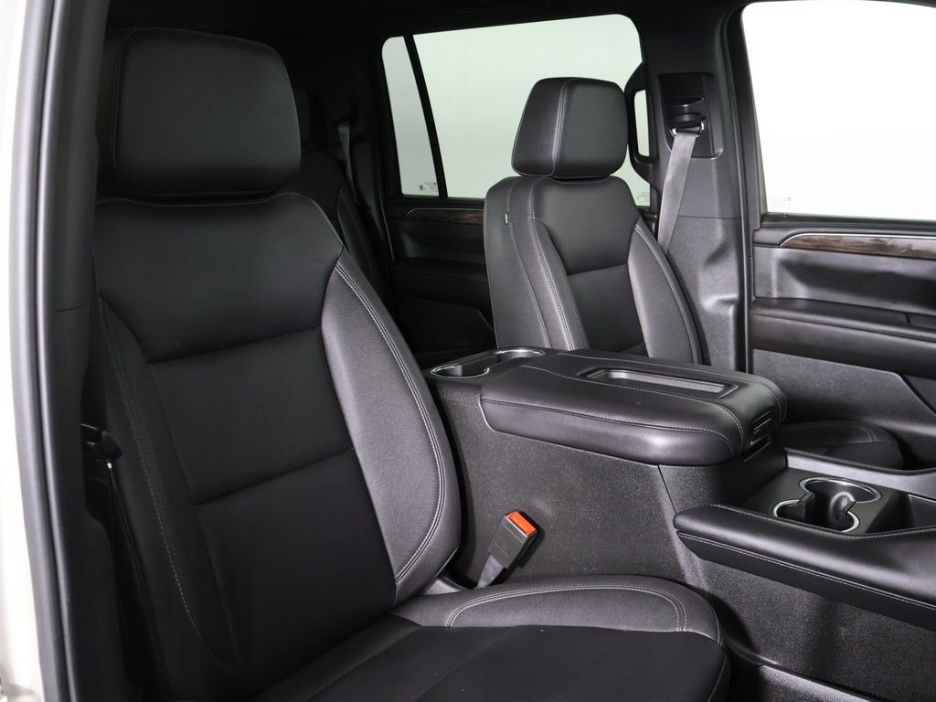 2023 Chevrolet Suburban Z71 - Photo 31