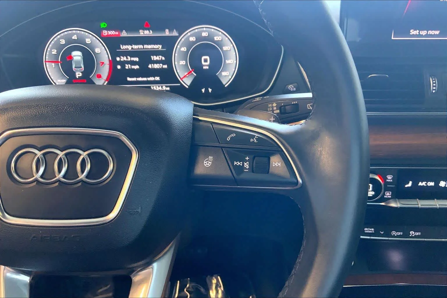 Used 2023 Daytona Gray Pearl Effect Audi S line Premium Plus image 25