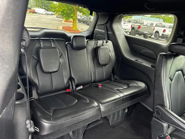 Certified Used 2025 Black Chrysler Select image 16