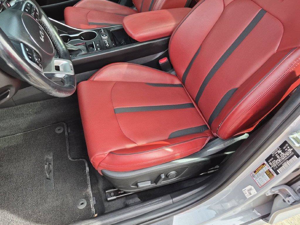 Used 2024 Gray Kia GT-Line image 22