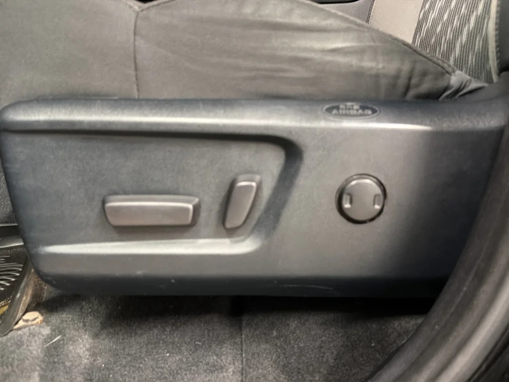 Used 2018 Black Toyota SR5 image 20
