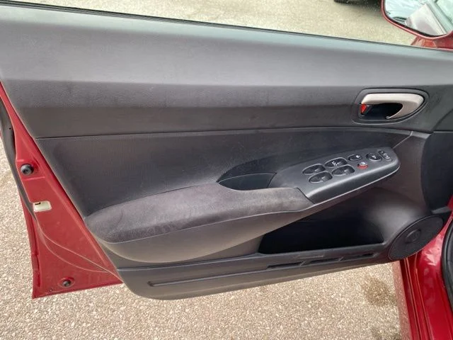 Used 2011 Red Honda LX-S image 16