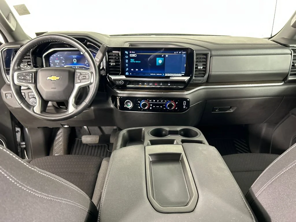 Used 2023 Sterling Gray Metallic Chevrolet LT (2FL) image 20