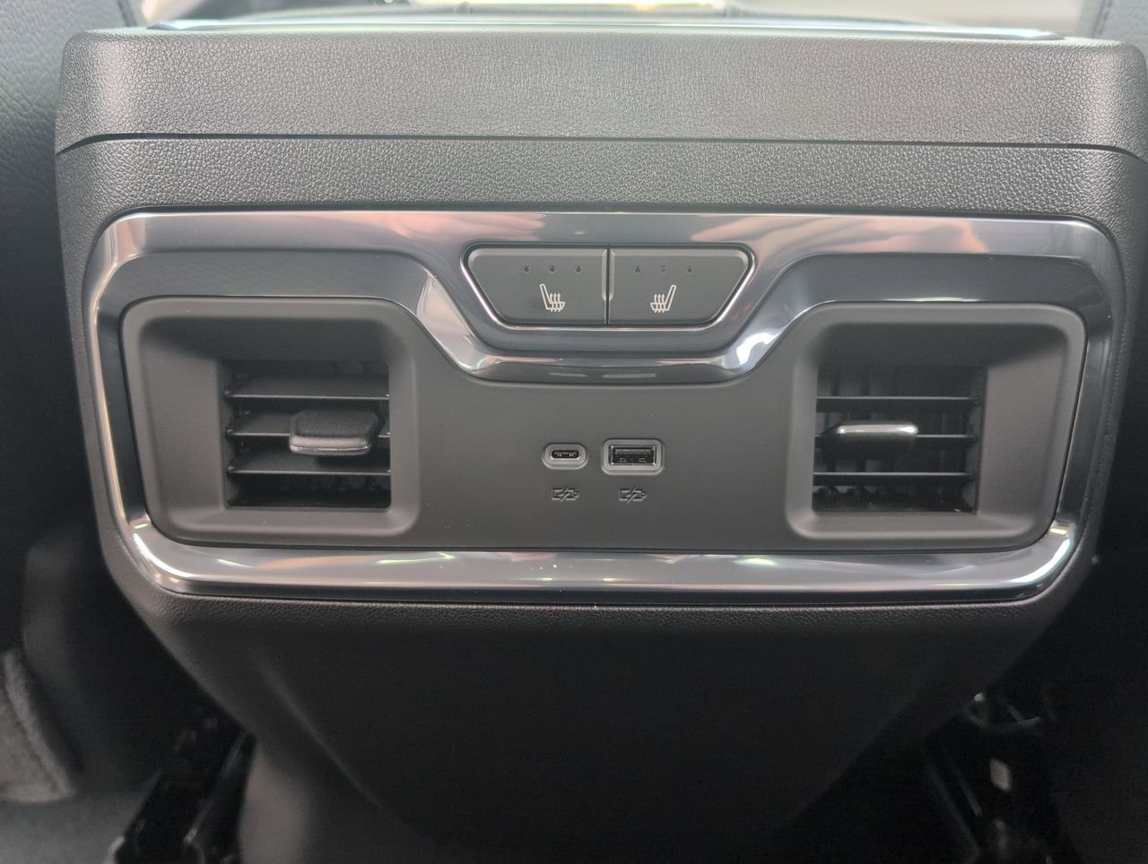 2026 GMC Sierra 2500HD Denali - Photo 22