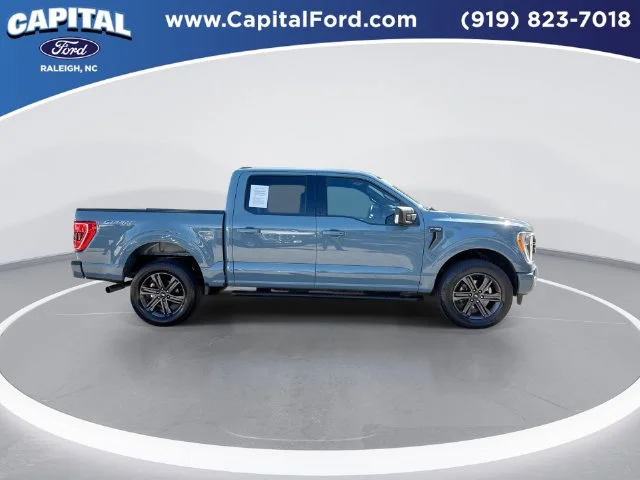 Used 2023 Blue Ford XLT image 9