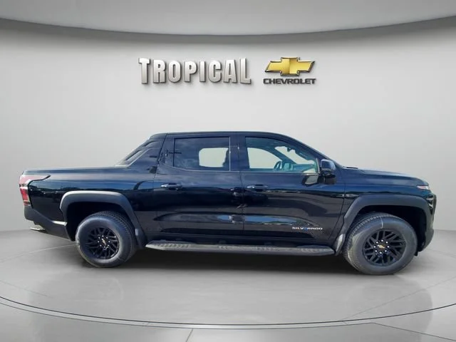 New 2026 Carpeted floor covering Chevrolet LT - Extended Range image 2