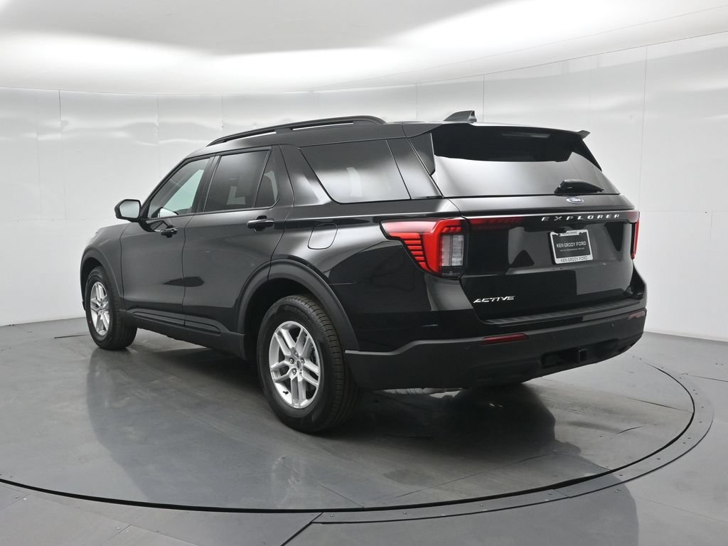 New 2026 Agate Black Metallic Ford Active image 27