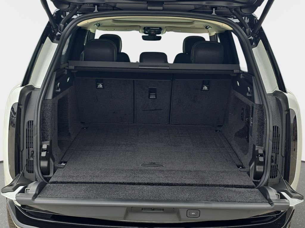 2025 Land Rover Range Rover SE - Photo 12