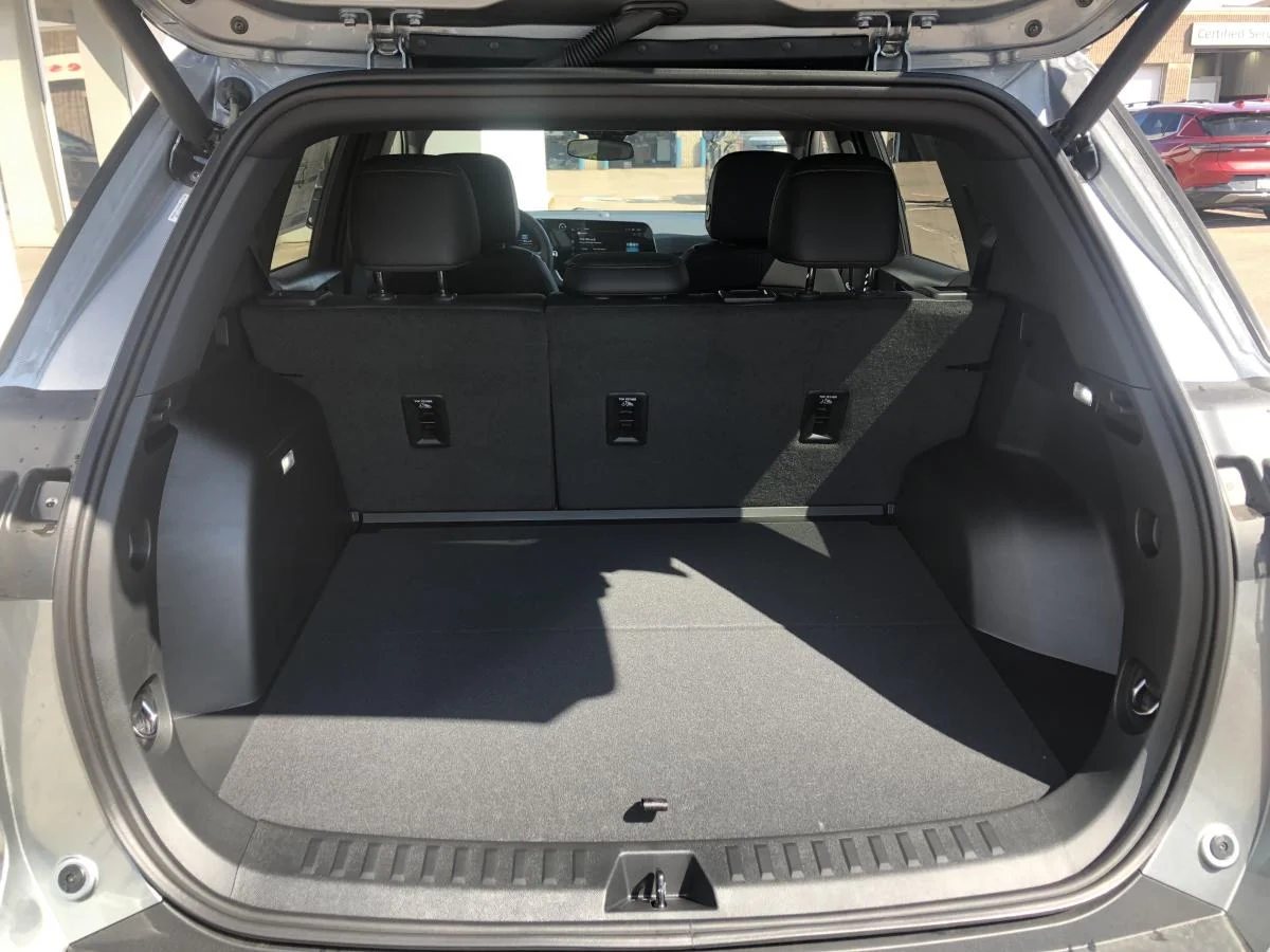 New 2027 Grey Chevrolet Awd 4dr Lt 2lt image 9