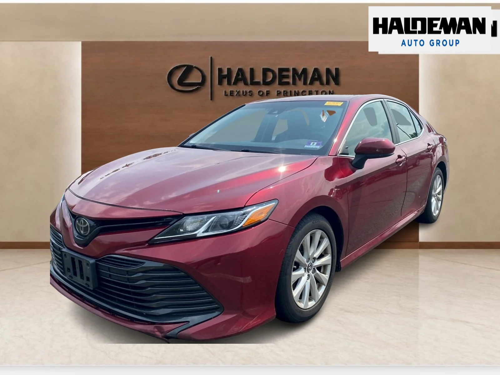 Used 2018 Toyota Camry LE with VIN 4T1B11HK8JU518946 for sale in Lawrence Township, NJ