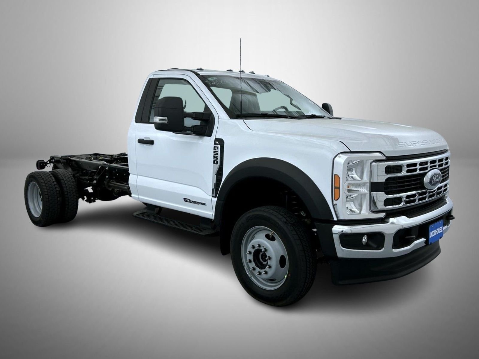 2026 Ford F-550 Super Duty Chassis Cab XL