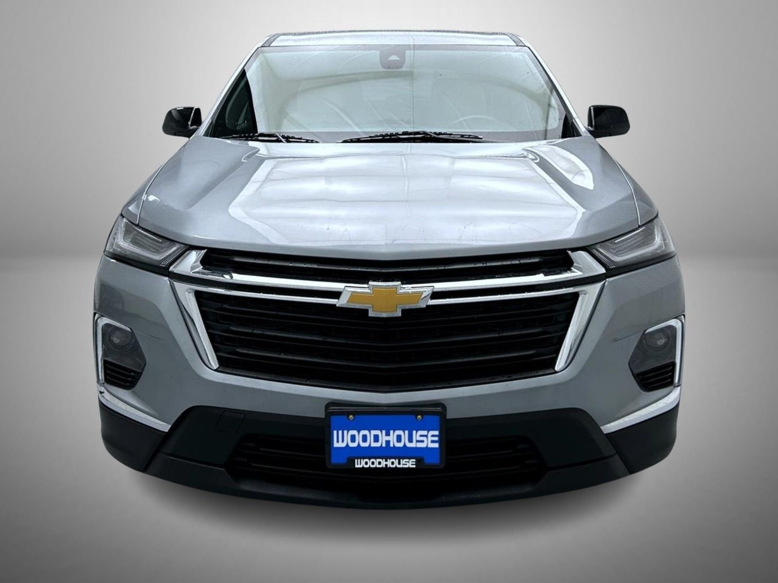 Used 2023 Gray Chevrolet LS image 2