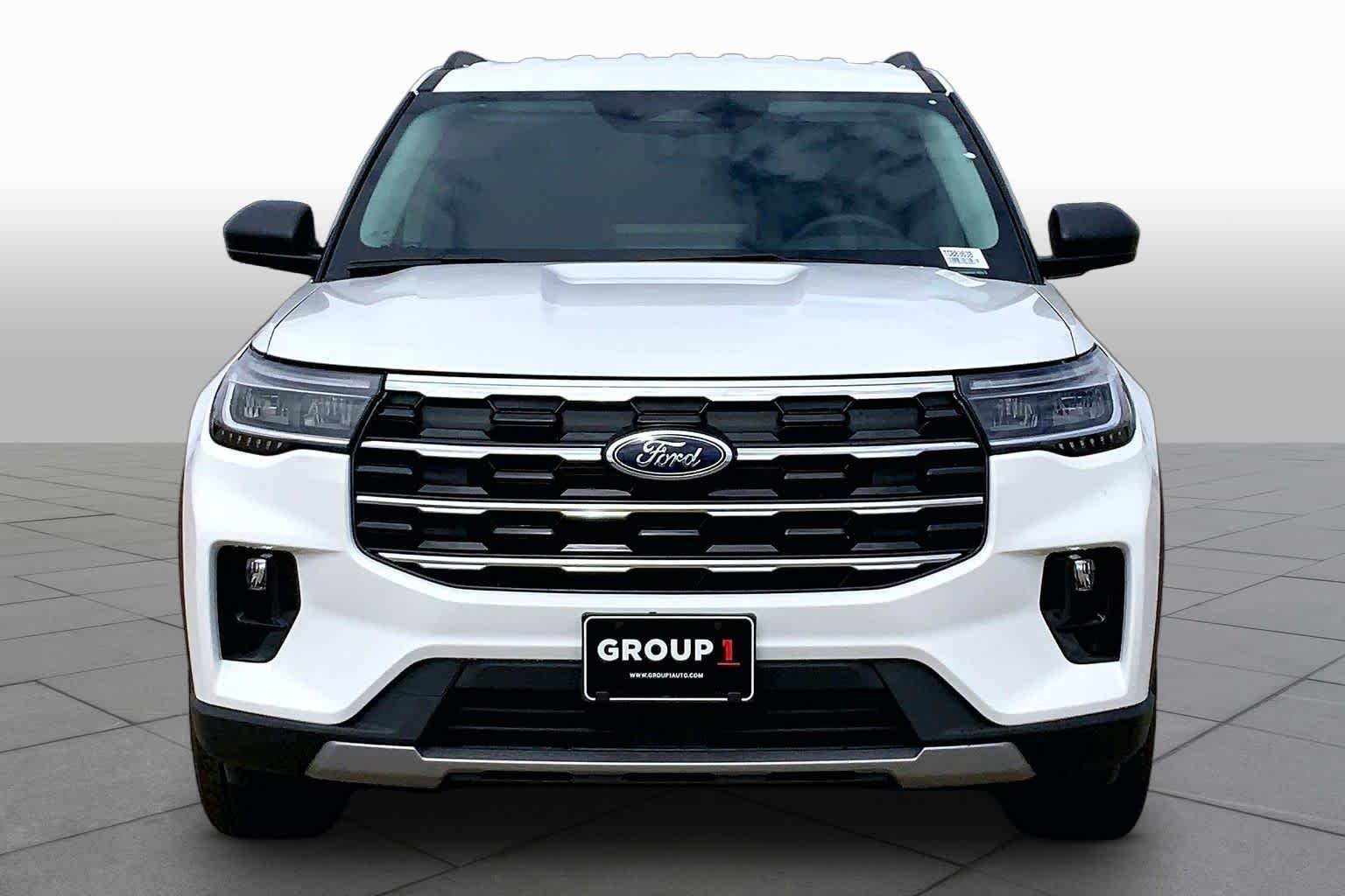 New 2026 Star White Metallic Tri-Coat Ford Active image 3