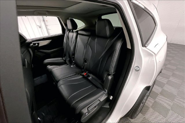 Used 2024 Platinum White Pearl Acura Technology image 25