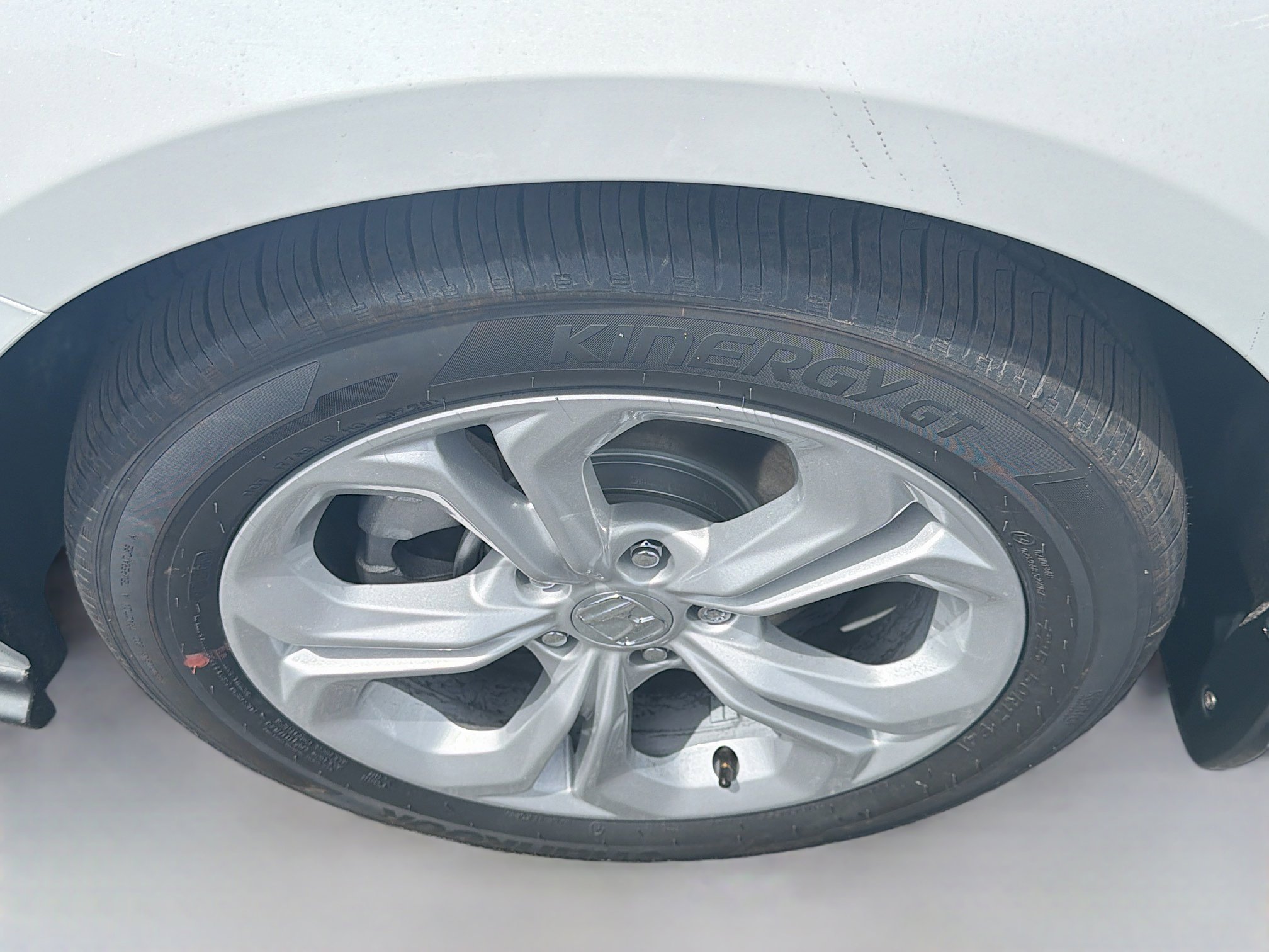 New 2026 Platinum White Pearl Honda LX image 26