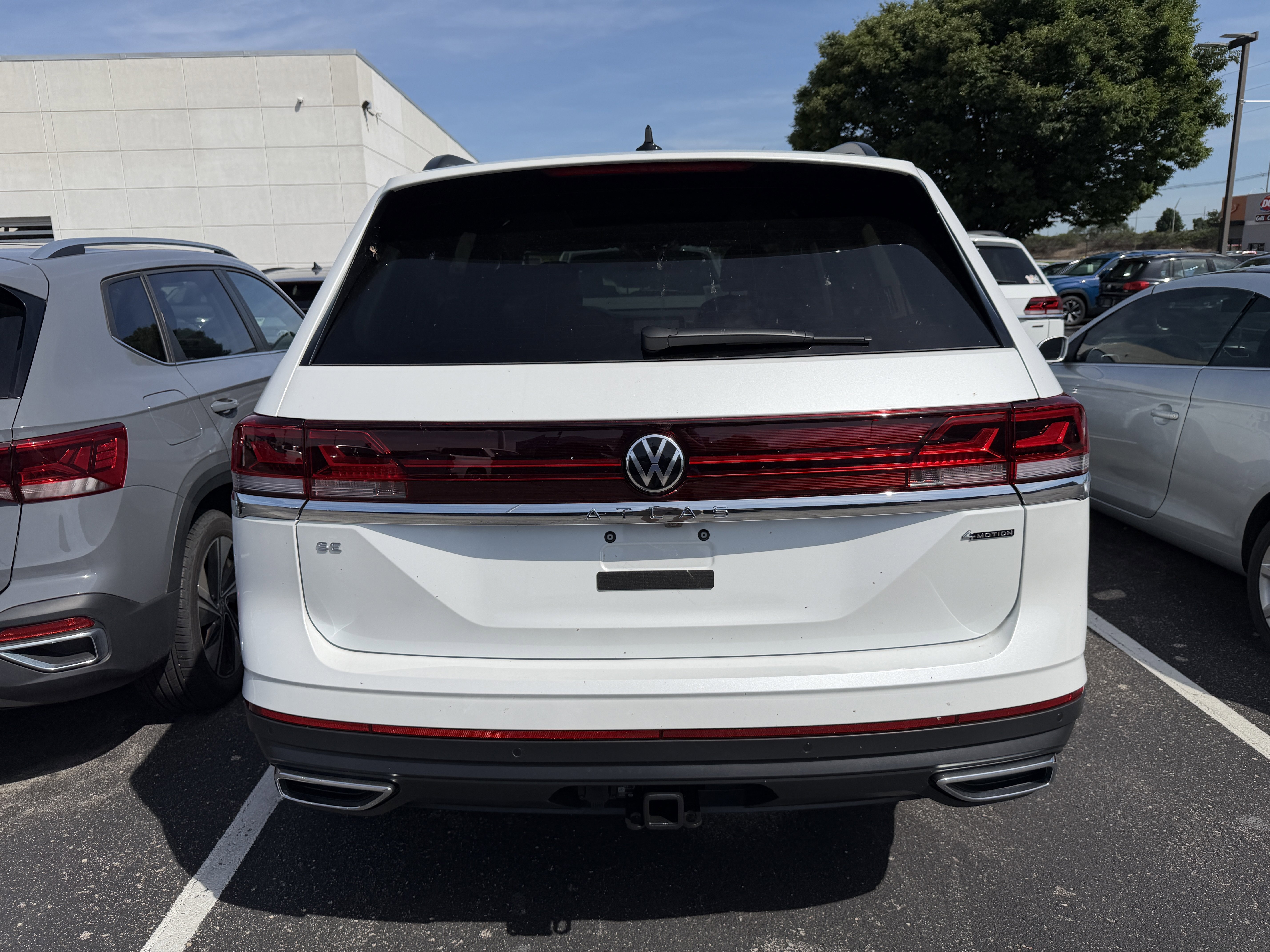 New 2026 Opal White Pearl Volkswagen 2.0T SE w/Technology image 6
