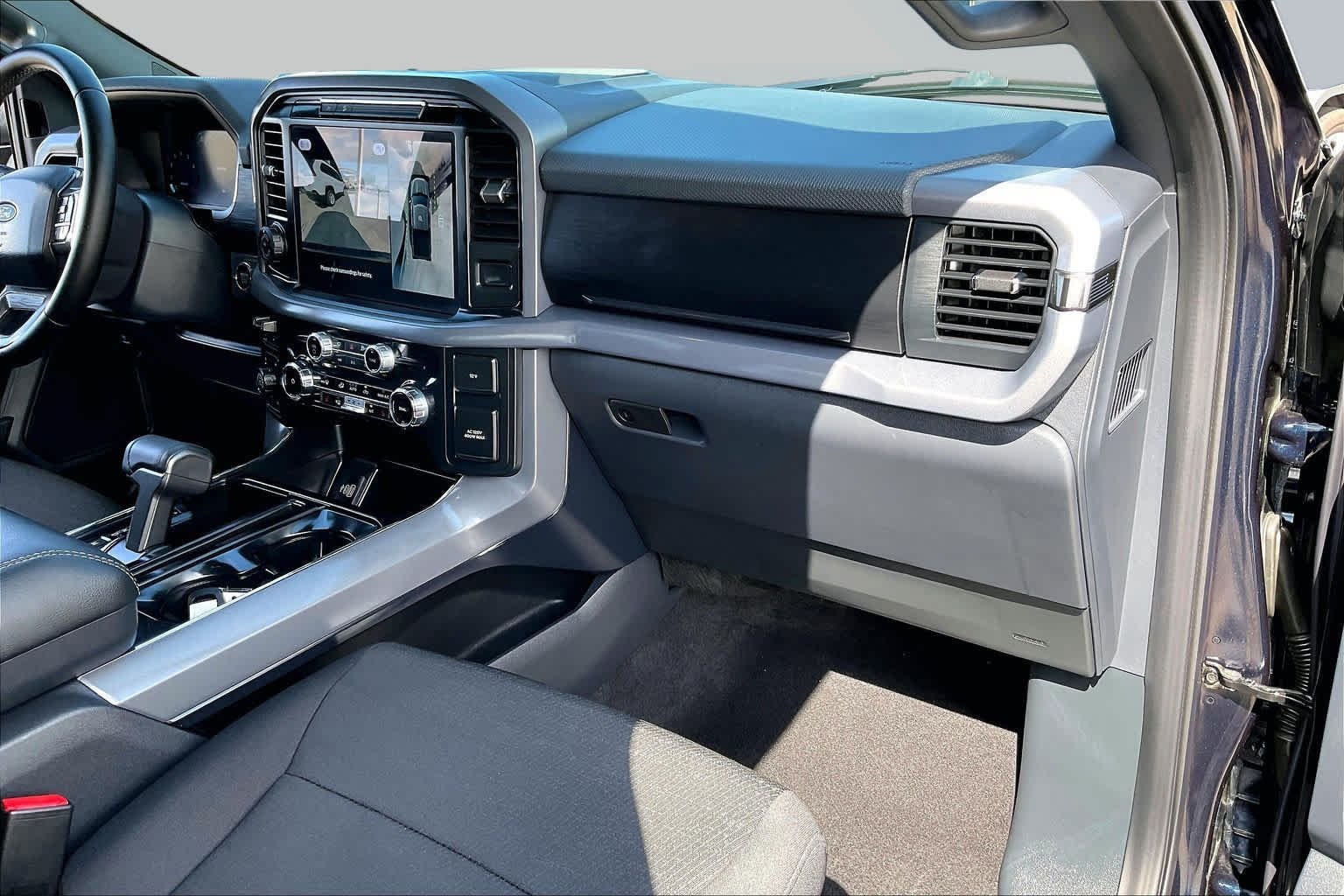 Used 2025 Antimatter Blue Metallic Ford XLT image 17