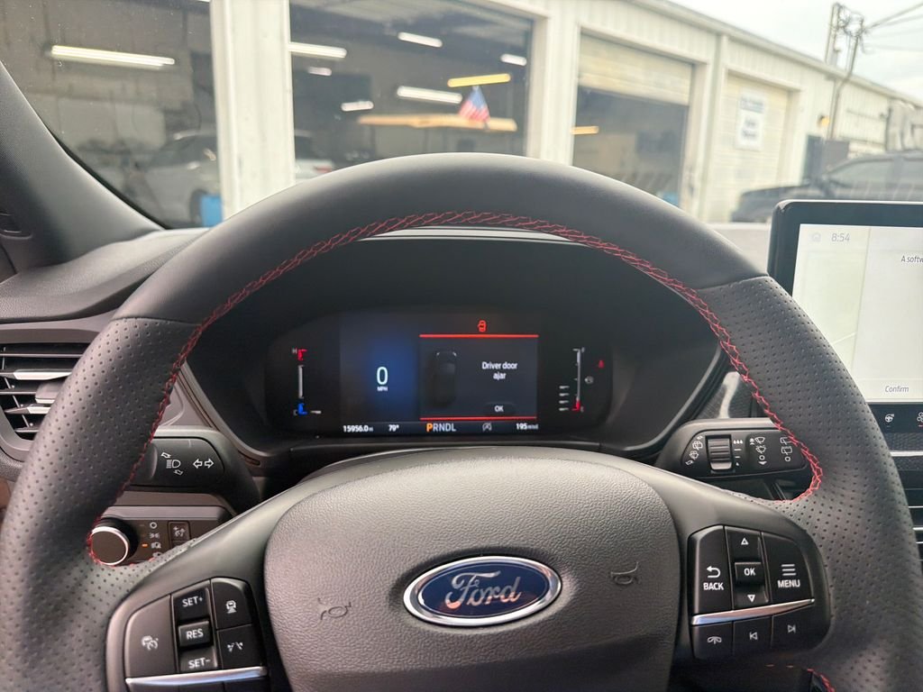 Used 2024 Gray Ford ST-Line image 18