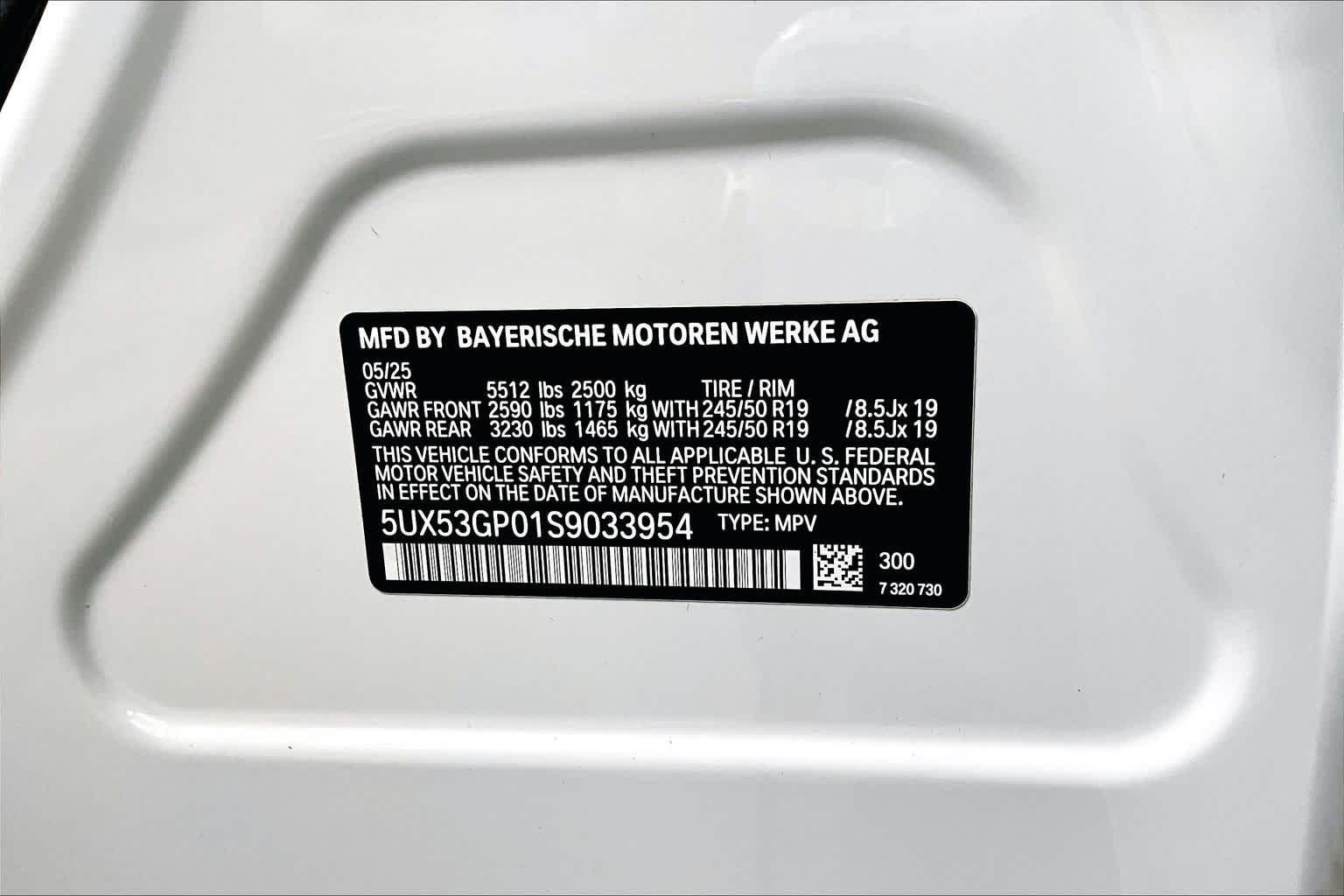 Used 2025 Alpine White BMW 30 xDrive image 30