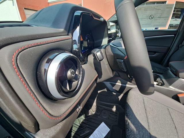 2026 Chevrolet Colorado Z71 - Photo 11