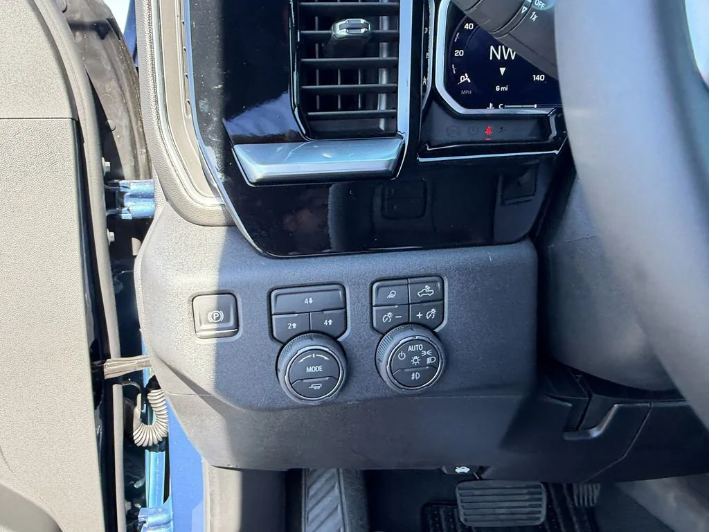 New 2026 Lakeshore Blue Metallic Chevrolet LT image 24