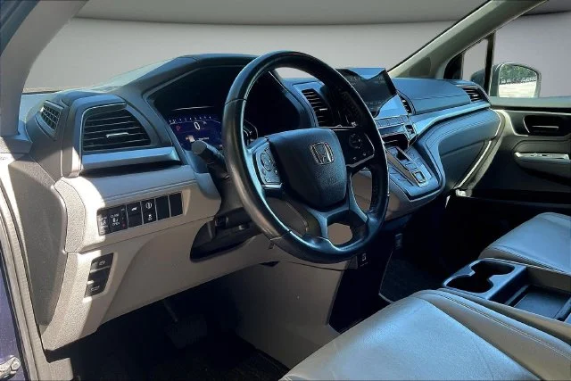 Used 2022  Honda EX-L image 18