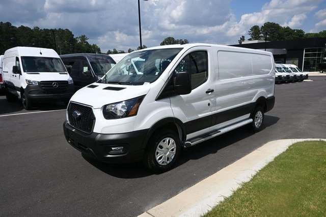 2025 Ford Transit 250