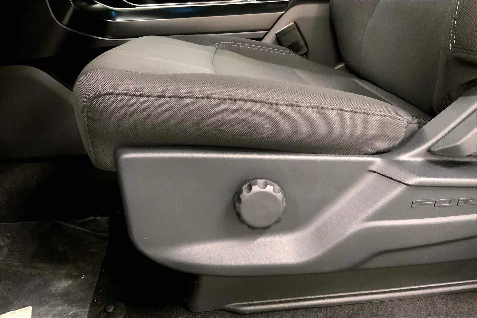 New 2026 Avalanche Ford STX® image 18