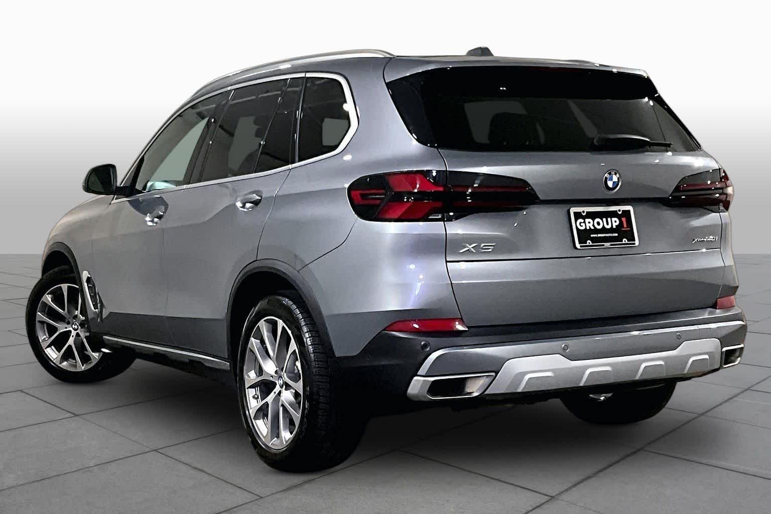 Certified Used 2024 Skyscraper Grey Metallic BMW xDrive40i image 11