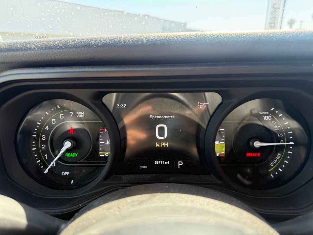 Used 2024 Silver Jeep Sport S 4xe image 10