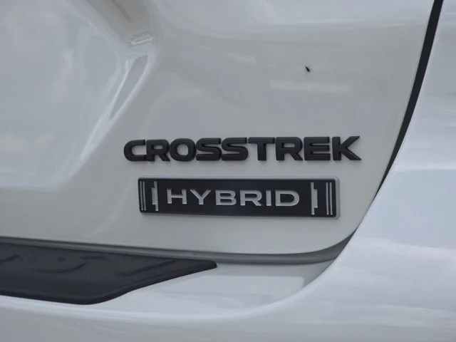 New 2026 CRYSTAL WHITE PEARL Subaru Limited Hybrid image 15