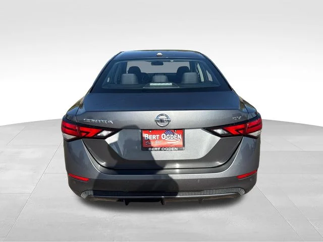 Used 2023 Gray Nissan SV image 7