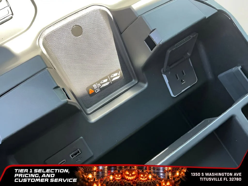 New 2026 Glacier White Tricoat GMC Denali image 43