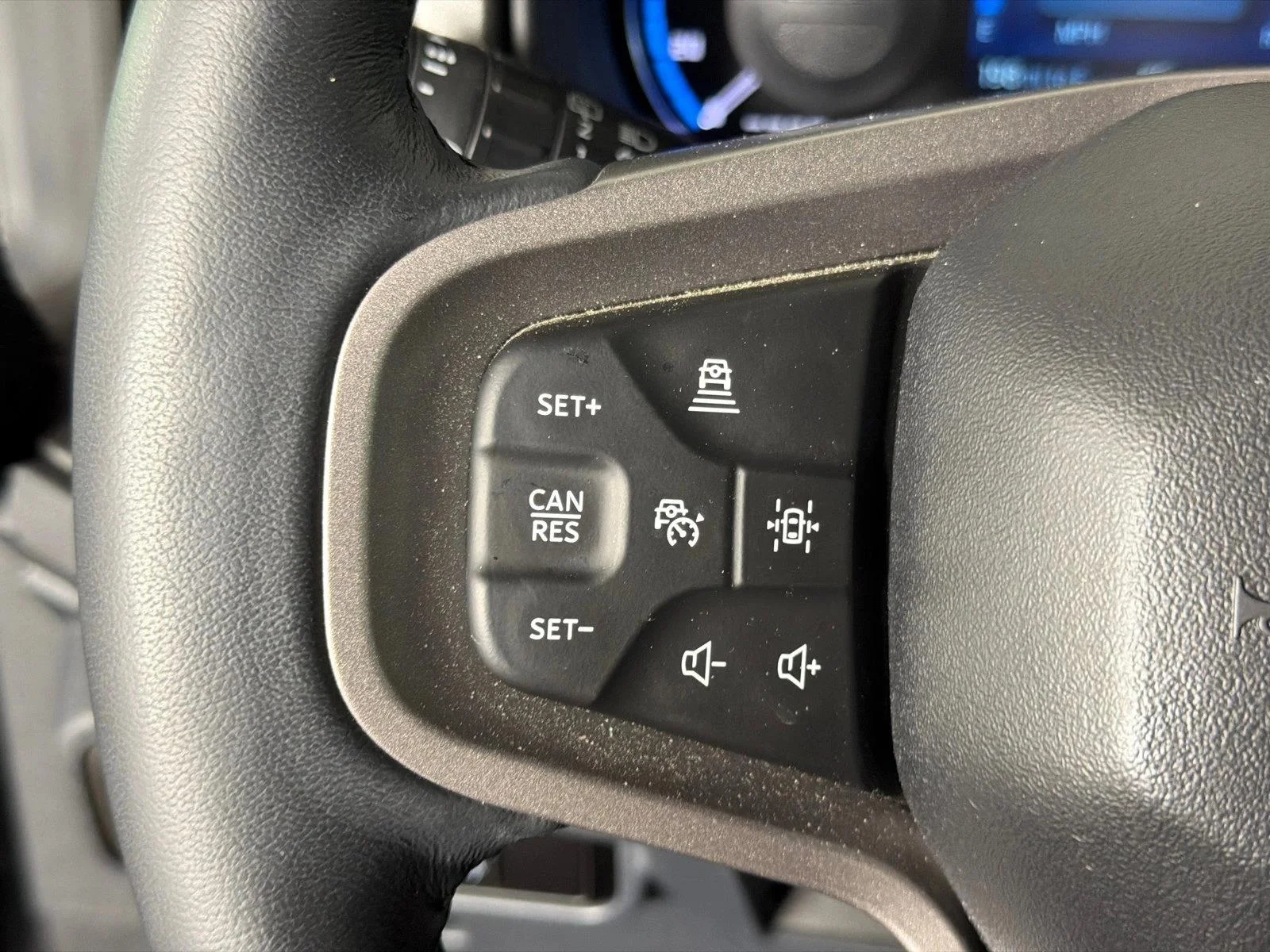 Used 2024 Gray Ford Badlands image 26