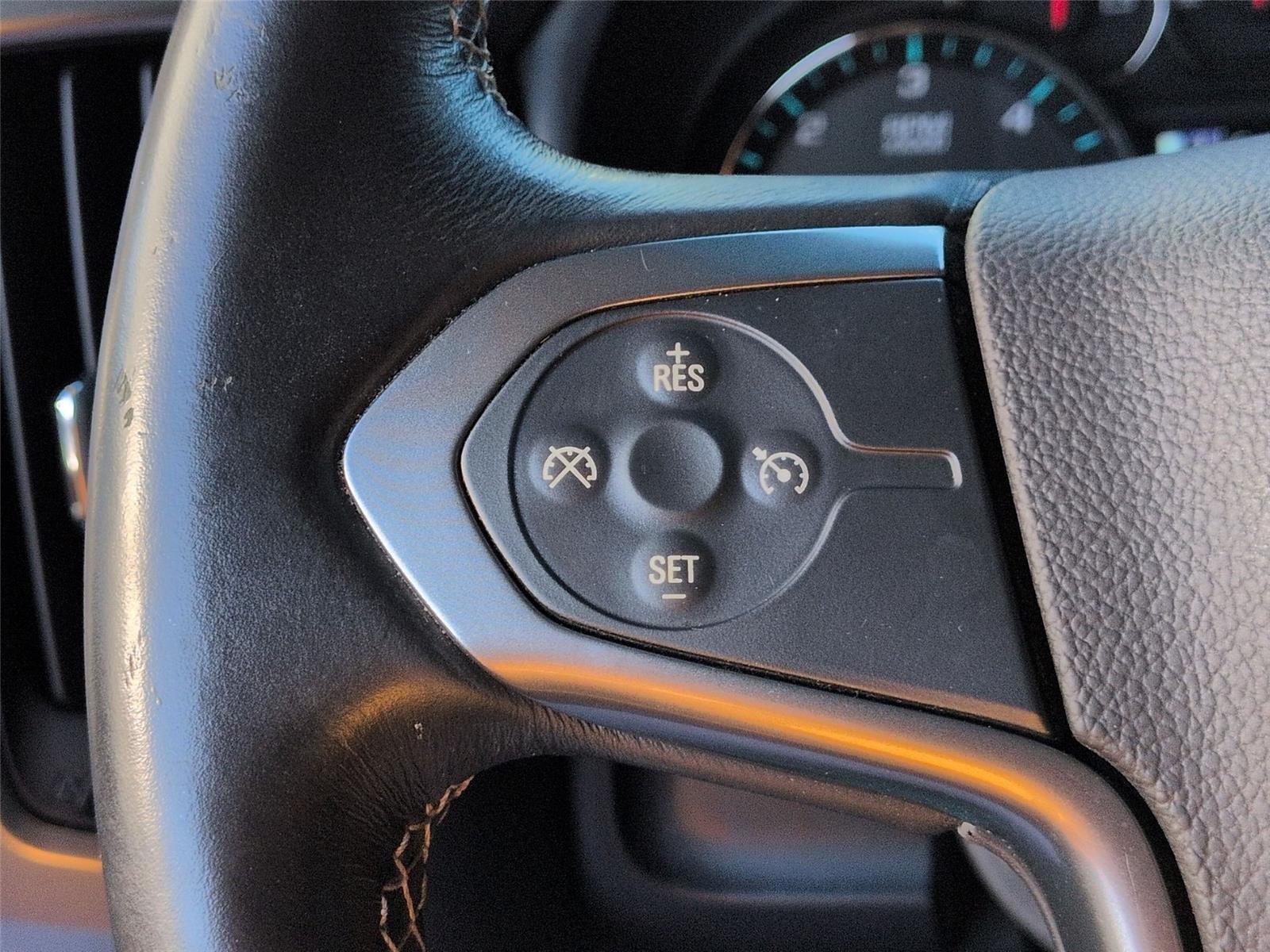 Used 2015 Black Chevrolet LT image 20