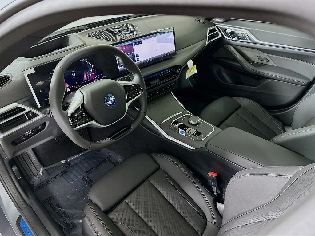 New 2026 Gray Metallic BMW xDrive40 image 10