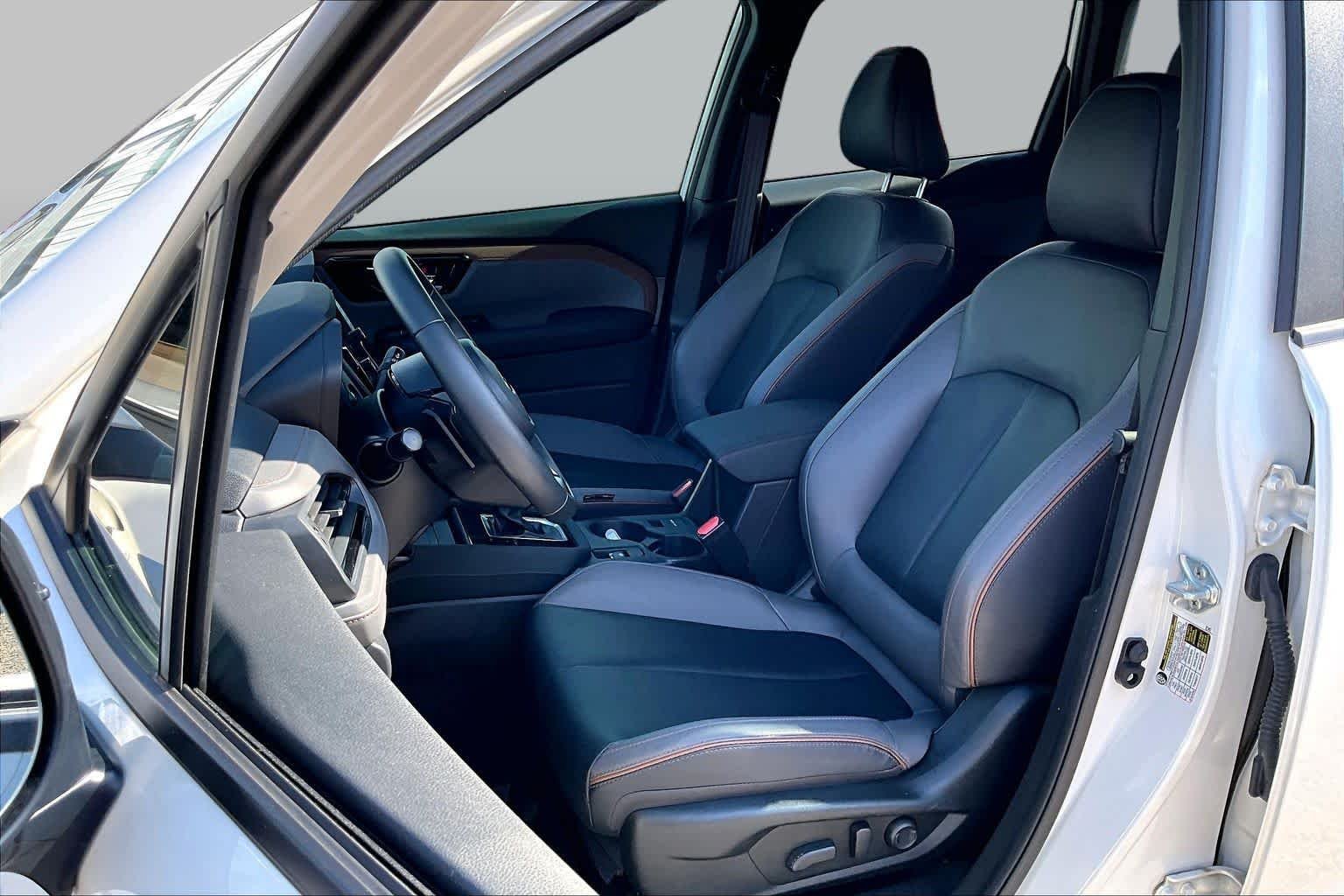 Used 2025 Crystal White Pearl Subaru Sport image 10