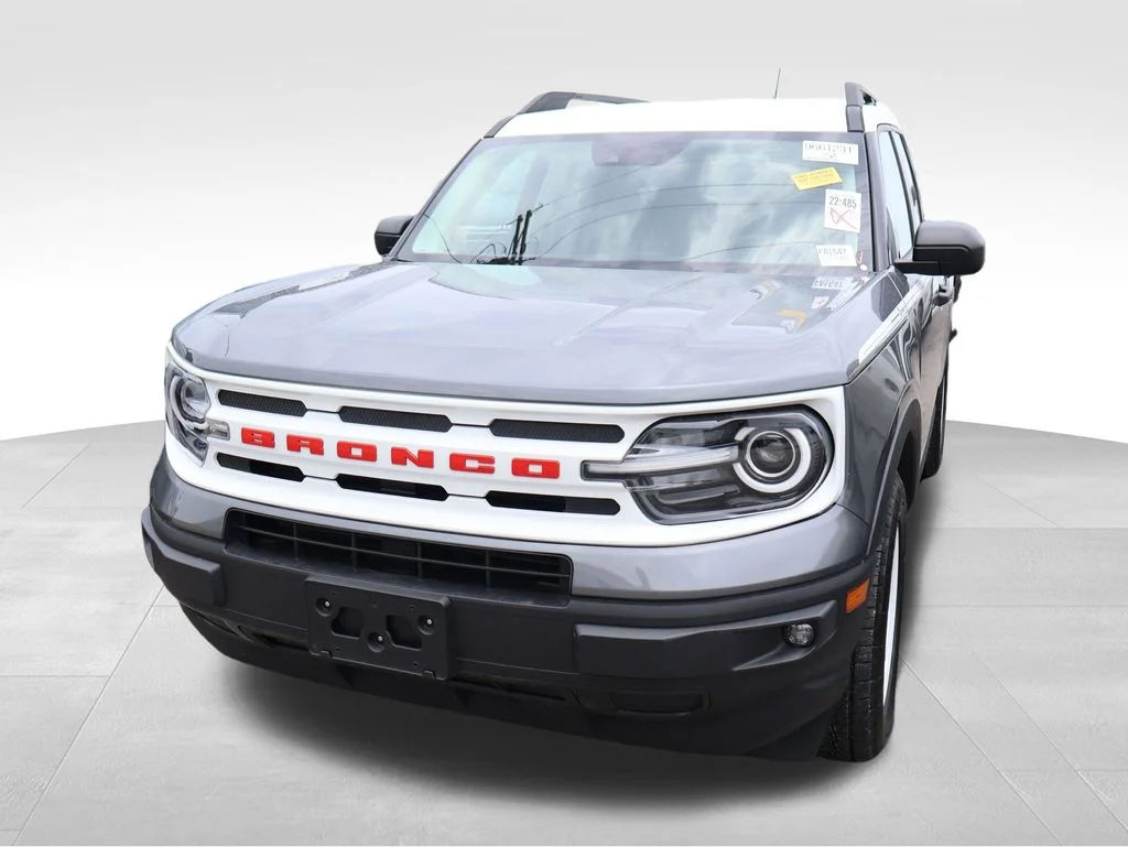 Used 2024 Gray Metallic Ford Heritage image 3
