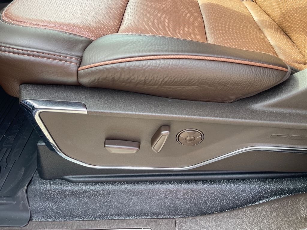 2025 Ford F-250 Super Duty King Ranch - Photo 6