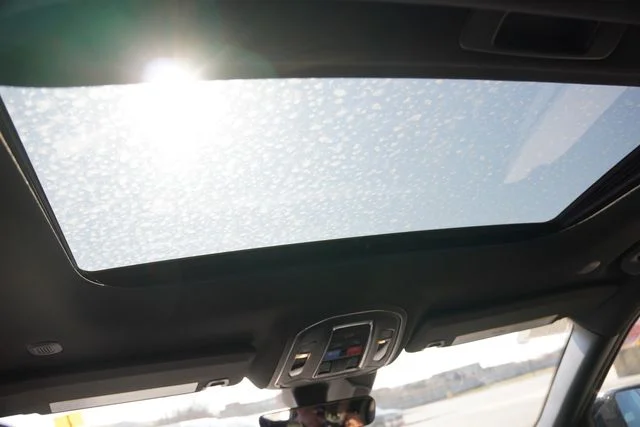 New 2026 Diamond Black Crystal Pearlcoat Jeep Altitude image 13