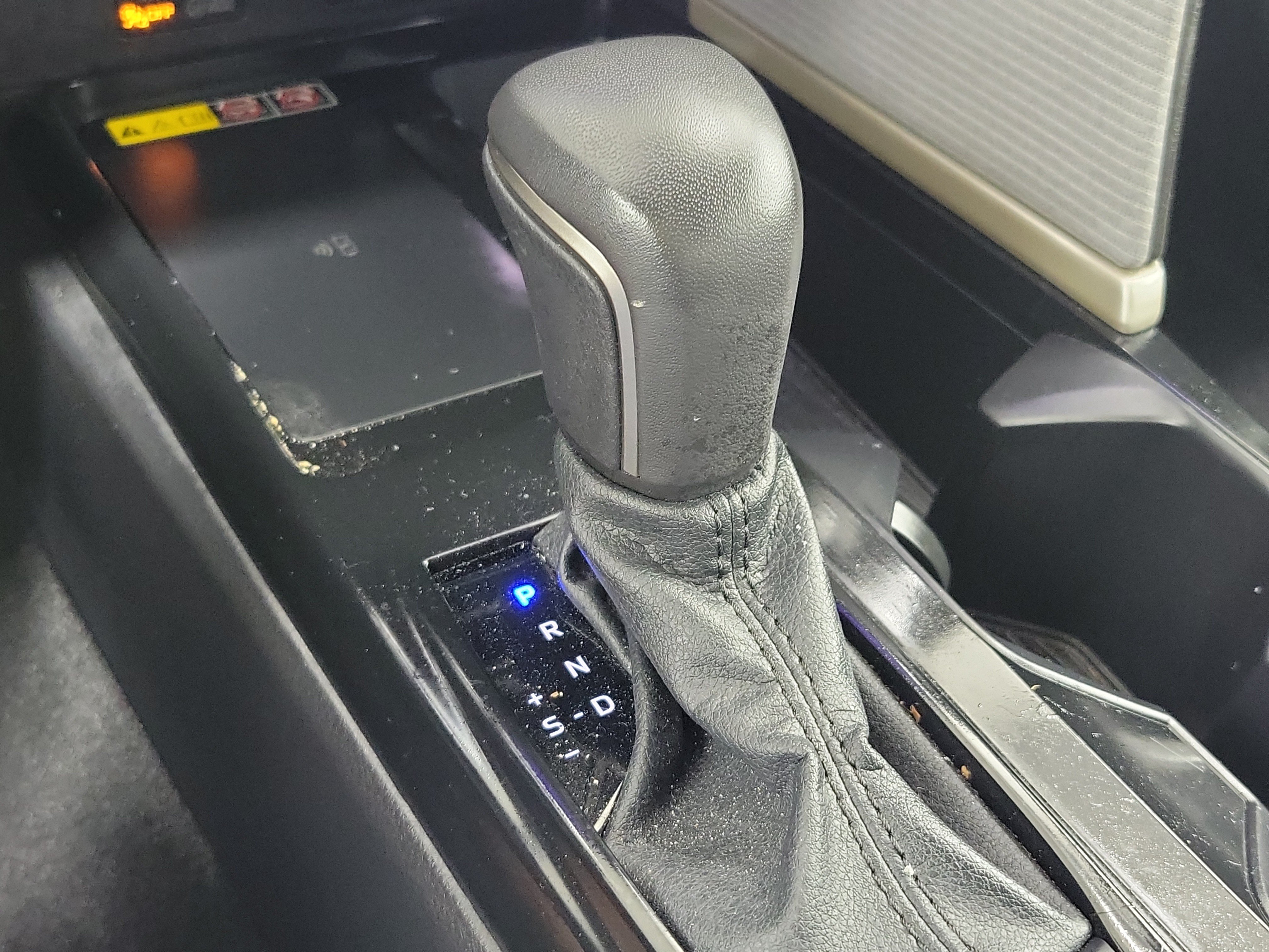 Certified Used 2025 Ocean Gem Toyota SE image 30