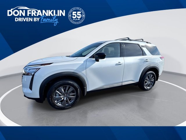 2026 Nissan Pathfinder SV
