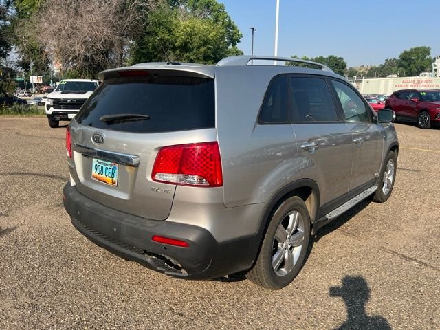 Used 2013 Silver Kia EX image 8