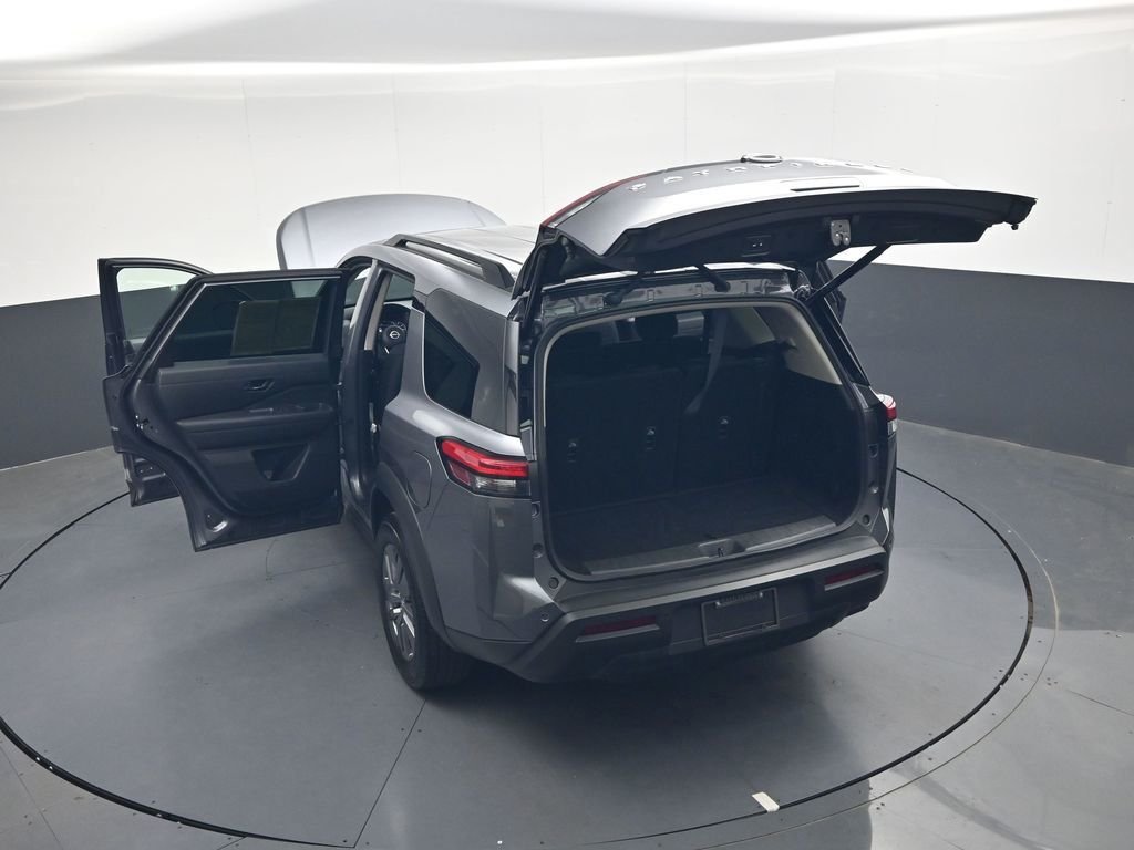 Used 2025 Gray Nissan SV image 52