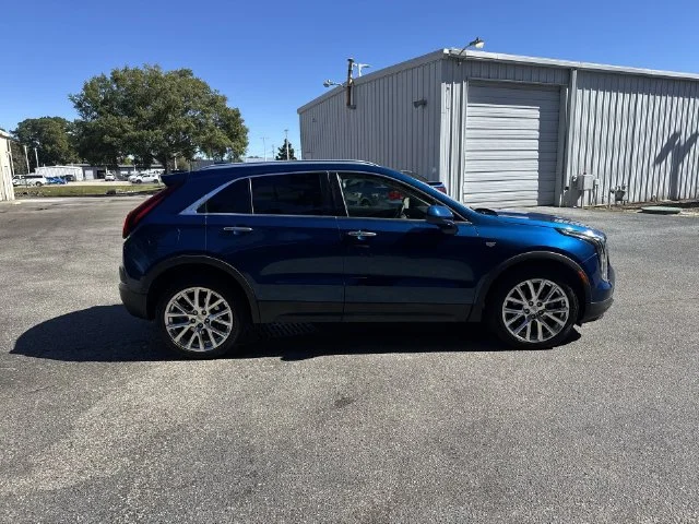 Used 2019 Blue Cadillac Luxury image 4